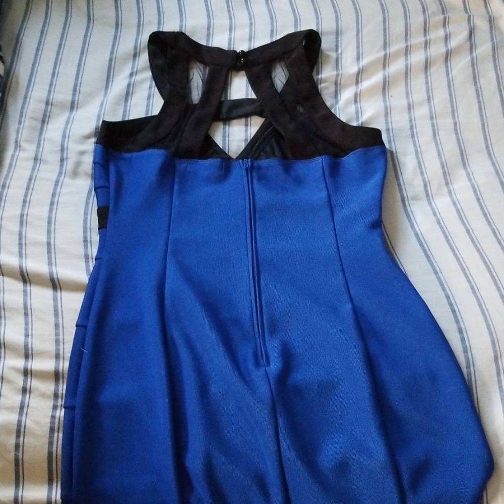Dress - Picture 2 of 4